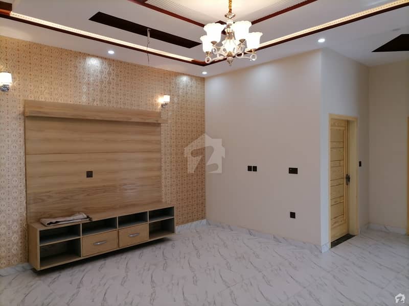 10 Marla Upper Portion In Wapda Town Phase 2 Of Lahore Is Available For Rent