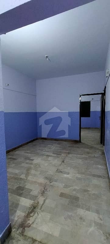 2 Bed New Renovated Flat With Extra Land.