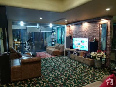 G-6 1200 Sq Yd Demolishable House Is Available For Sale. G-6 1200 Sq Yd Demolishable House Is Available For Sale.