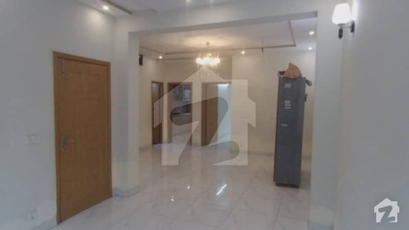 الاحمد گارڈن ہاوسنگ سکیم جی ٹی روڈ لاہور میں 4 کمروں کا 5 مرلہ مکان 1.1 کروڑ میں برائے فروخت۔