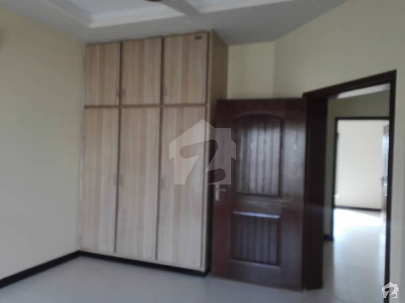 14 Marla House available for sale in Gulistan Colony, Rawalpindi