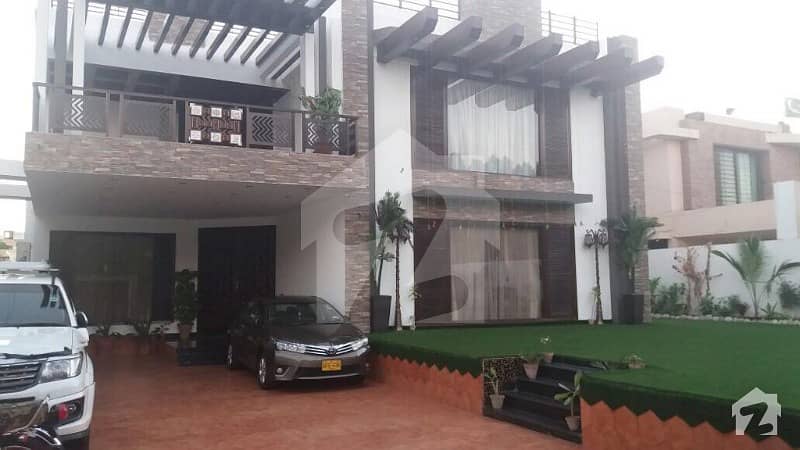 1000 Square Yards House Up For Sale In Gulshan-e-Iqbal Town