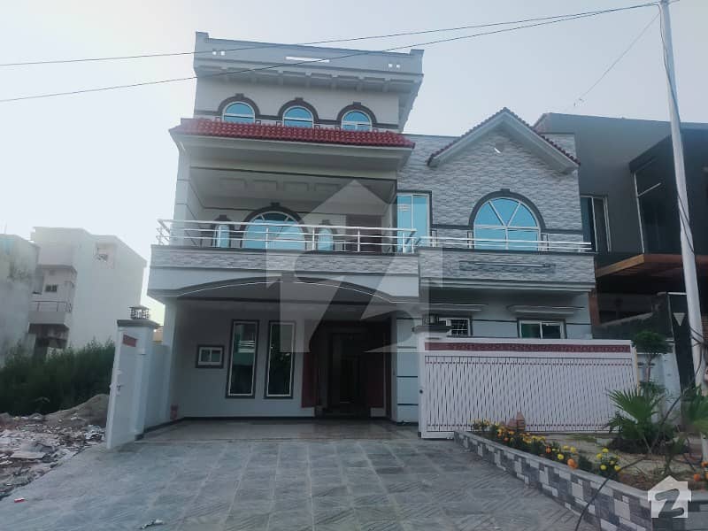70 Feet Street 35x70 Sq Feet House For Sale In G-13 Islamabad