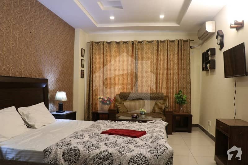 Fully Furnished Studio Apartment in Bahria Civic Centre Ph. 4