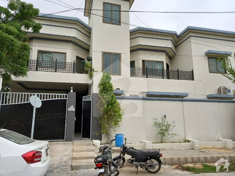 ڈی ایچ اے فیز 2 ایکسٹینشن ڈی ایچ اے ڈیفینس کراچی میں 6 کمروں کا 14 مرلہ مکان 7.75 کروڑ میں برائے فروخت۔