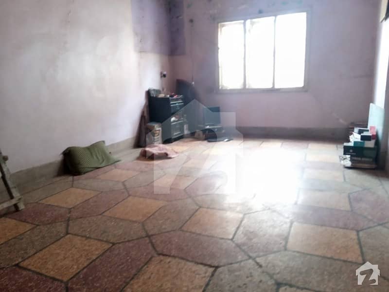 Get In Touch Now To Buy A 900 Square Feet Flat In Lyari Town Get In Touch Now To Buy A 900 Square Feet Flat In Lyari Town