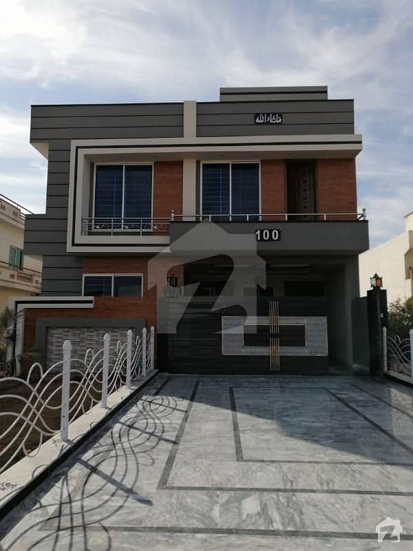Corner  Brand New 30x60 Luxurious House For Sale