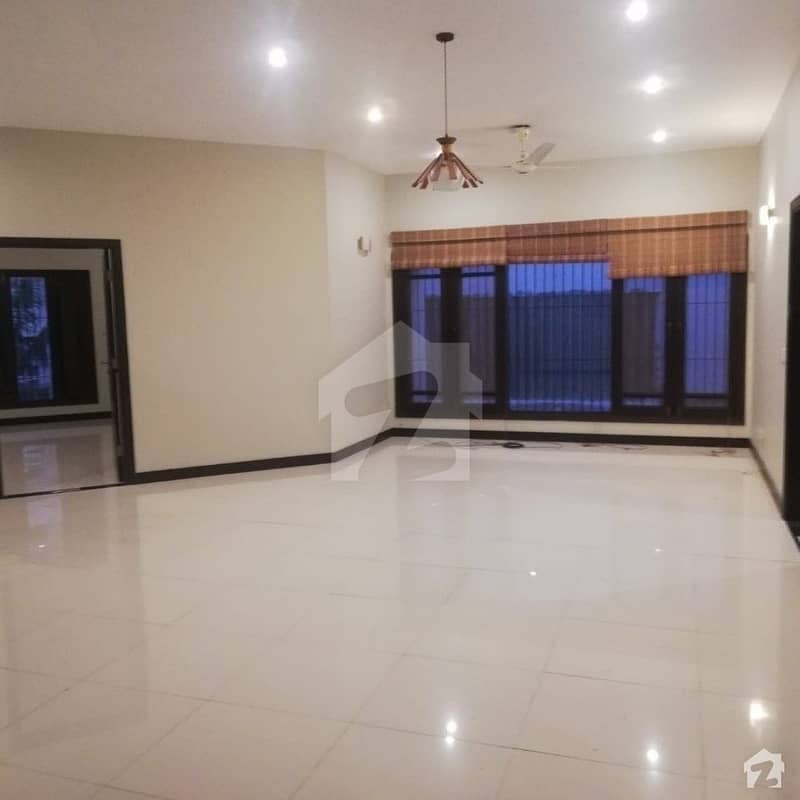 In Dha Phase 8 4500 Square Feet Upper Portion For Rent