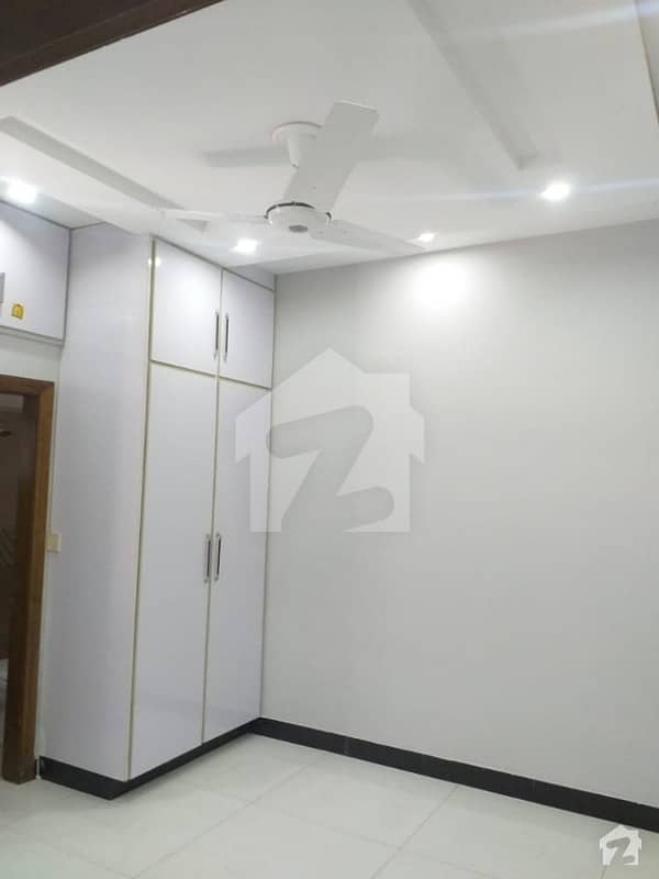 5 Marla Full House Available For Rent In Johar Town lahore Q Block.