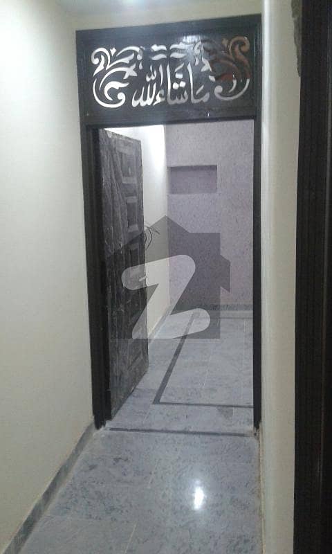 کری روڈ ایریا راولپنڈی میں 4 کمروں کا 2 مرلہ مکان 44 لاکھ میں برائے فروخت۔