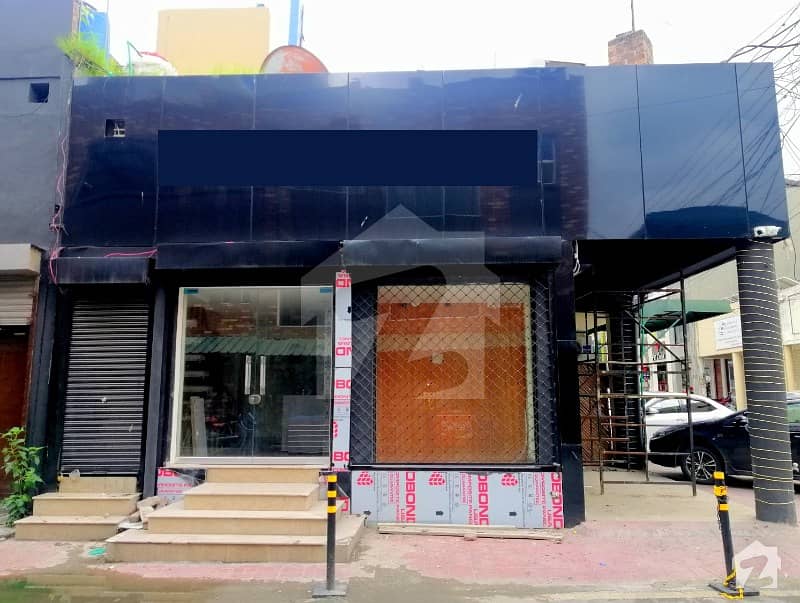 *563 Sqft Commercial Shop for Sale* in #Bank_Square_Market_Model_Town_Lahore