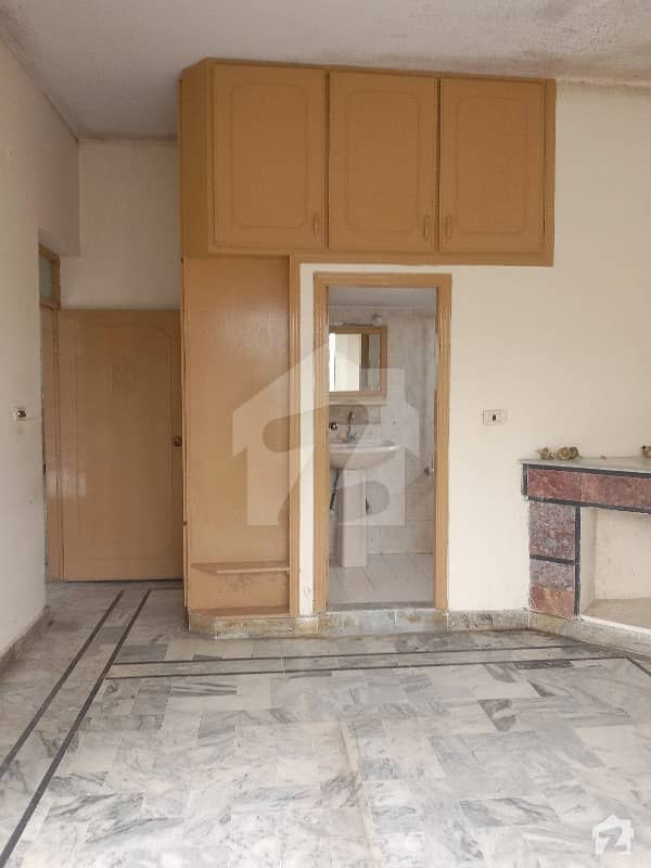 1 Kanal Independent Upper Portion For Rent In F11