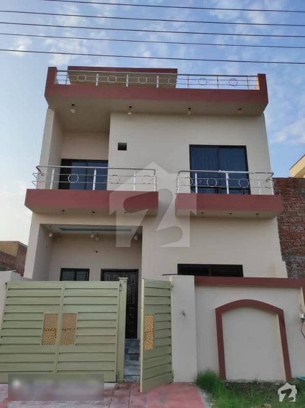 A House Of 900 Square Feet In Rs. 7,000,000