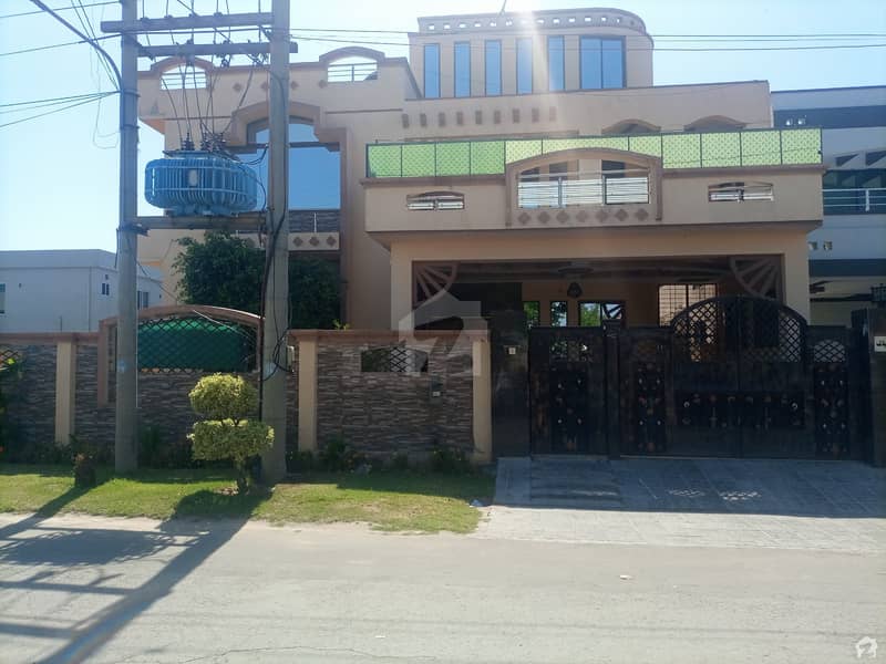 Ideally Priced House For Sale In Gujranwala DC Colony, Gujranwala ID31659502