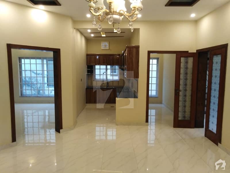 A 5 Marla House Located In Bahria Town Is Available For Rent
