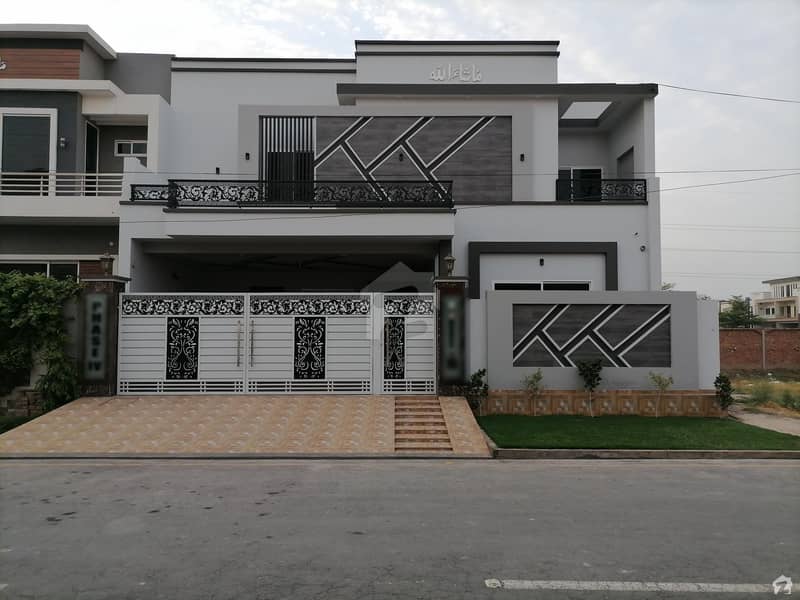 10 Marla House Available In Jeewan City Housing Scheme For Sale