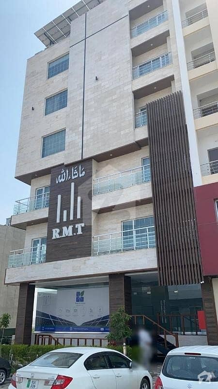 Executive Office In Business Square Gulberg Greens Fully Equipped For Rent