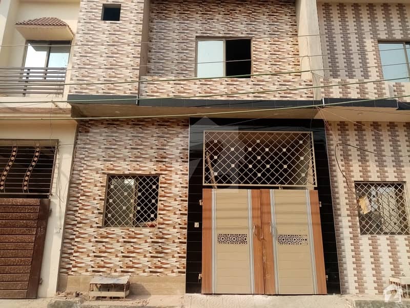 ستیانہ روڈ فیصل آباد میں 2 مرلہ مکان 45 لاکھ میں برائے فروخت۔ ستیانہ روڈ فیصل آباد میں 2 مرلہ مکان 45 لاکھ میں برائے فروخت۔