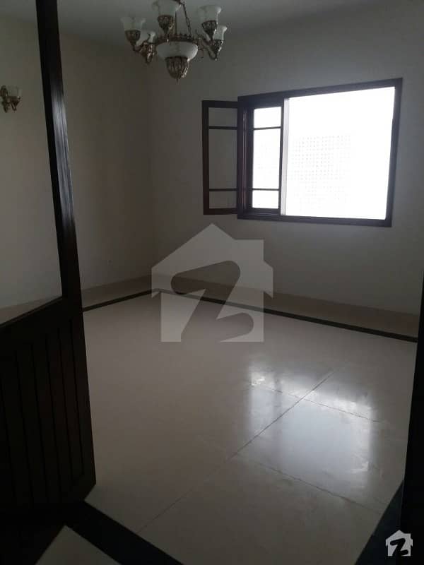 DHA Phase 8 500 Yard First Floor Portion For Rent
