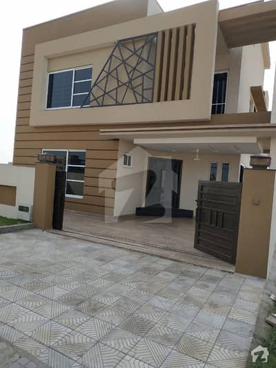 Brand New Double Unit 5 Beds House Top Height Location