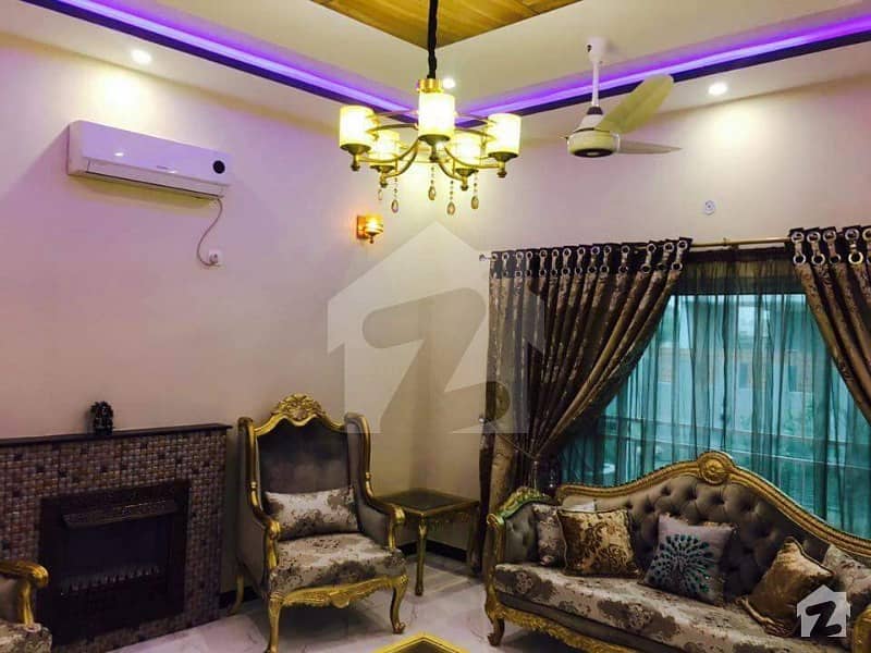 کینال گارڈن ۔ بلاک ڈی کینال گارڈن لاہور میں 5 کمروں کا 1 کنال مکان 3.8 کروڑ میں برائے فروخت۔
