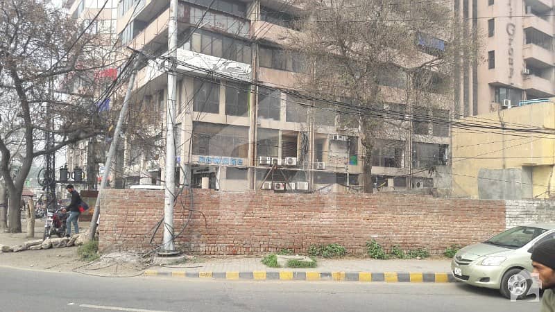 Ideal Corner Commercial Plot Available For Sale In Heart Of Lahore