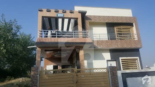 Beautiful Corner House 8 Marla Double Unit Extra Land Multi Residencia And Orchards