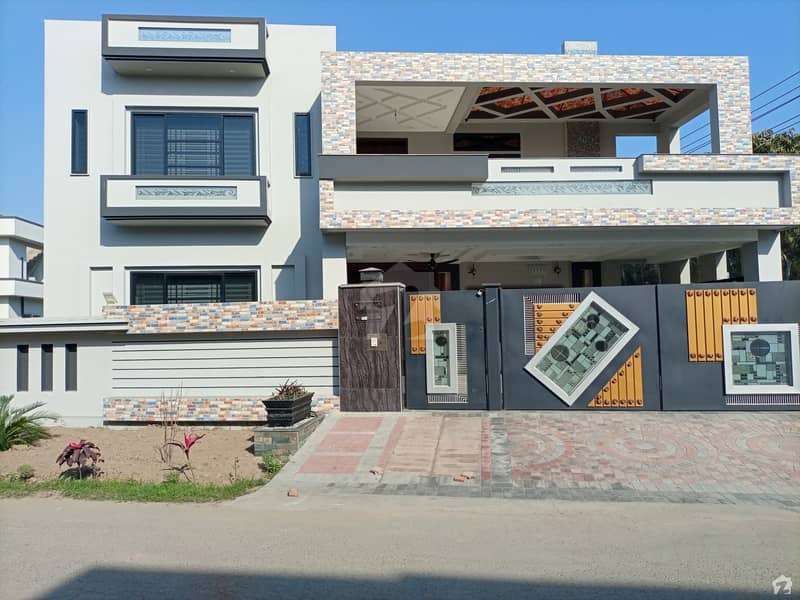 House For Sale Situated In DC Colony