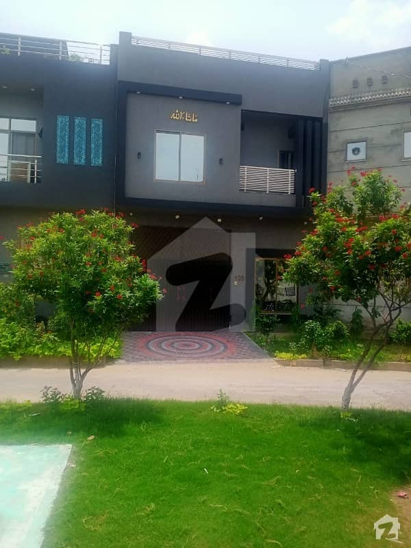 الحفیظ گارڈن روڈ لاہور میں 6 کمروں کا 4 مرلہ مکان 98 لاکھ میں برائے فروخت۔