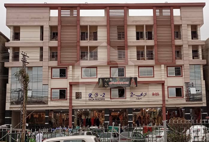 مری روڈ راولپنڈی میں 1 کمرے کا 2 مرلہ فلیٹ 18 ہزار میں کرایہ پر دستیاب ہے۔