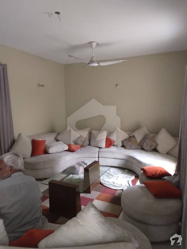 گلشنِ معمار گداپ ٹاؤن کراچی میں 4 کمروں کا 8 مرلہ مکان 2.3 کروڑ میں برائے فروخت۔