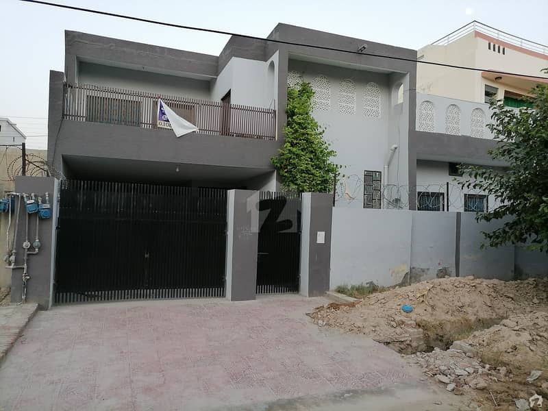 17 Marla House Available For Rent In Tariq Bin Ziad Colony