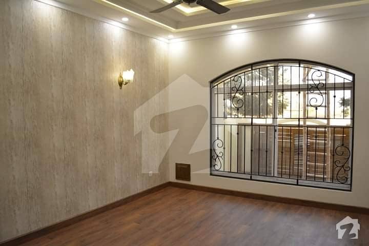 Kanal Luxury Upper Portion Available For Rent
