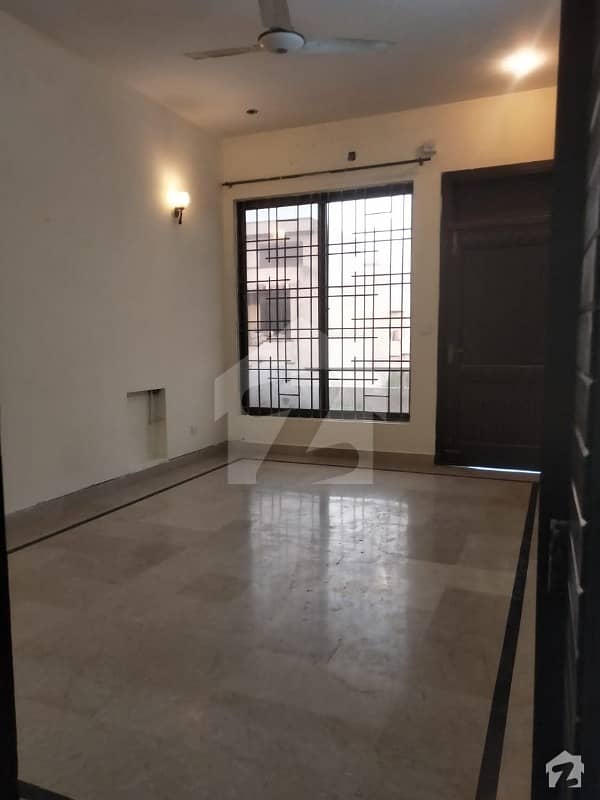 30x60 Full House Available For Rent In G13 Islamabad