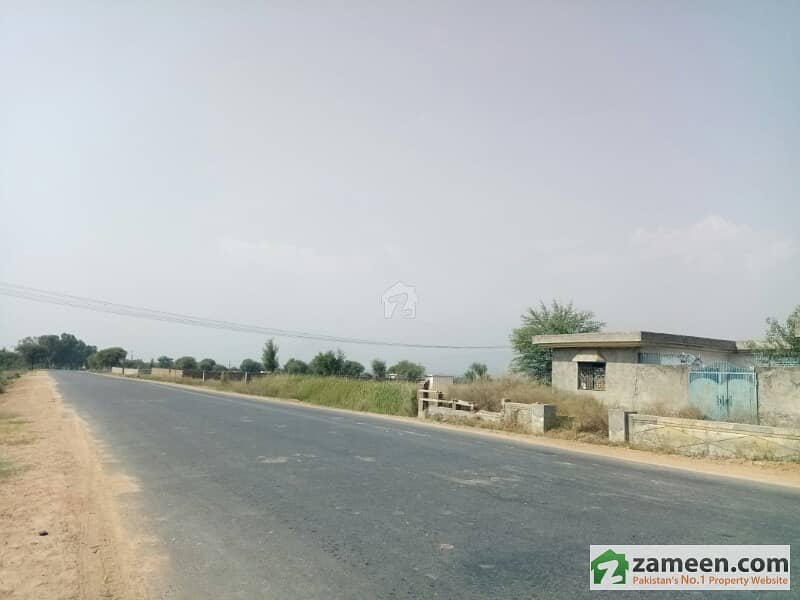 Plot For Sale  In Officers Colony