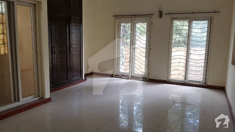 F-6 Like A Brand New Tiled Flooring Independent 1 Bed Unit For Rent With Beautiful Margalla View