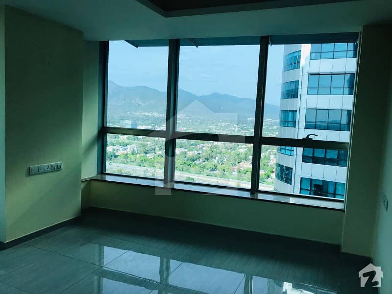 Margalla Facing 3 Bedrooms Flat For Sale In The Centaurus