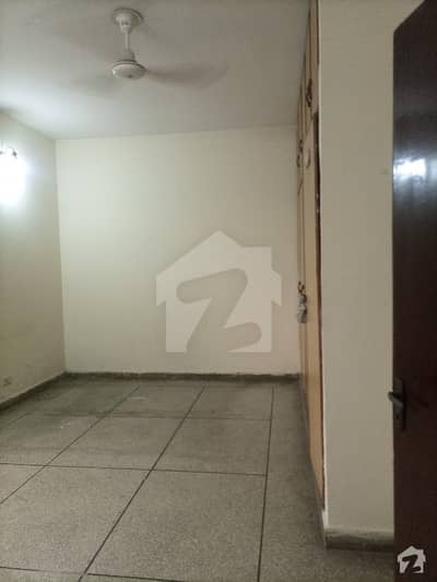 10 Marla 2 Bed Rooms Upper Portion Available For Rent