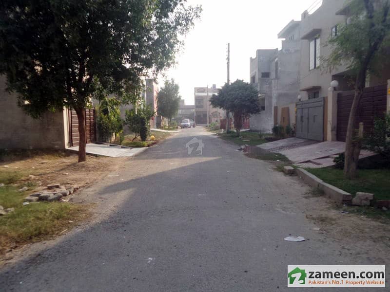 House Is Available For Rent Izmir Town, Lahore ID4380132