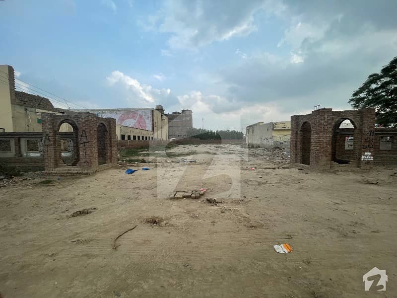 71 Marla Commercial Plot For Sale On Main G. t Road