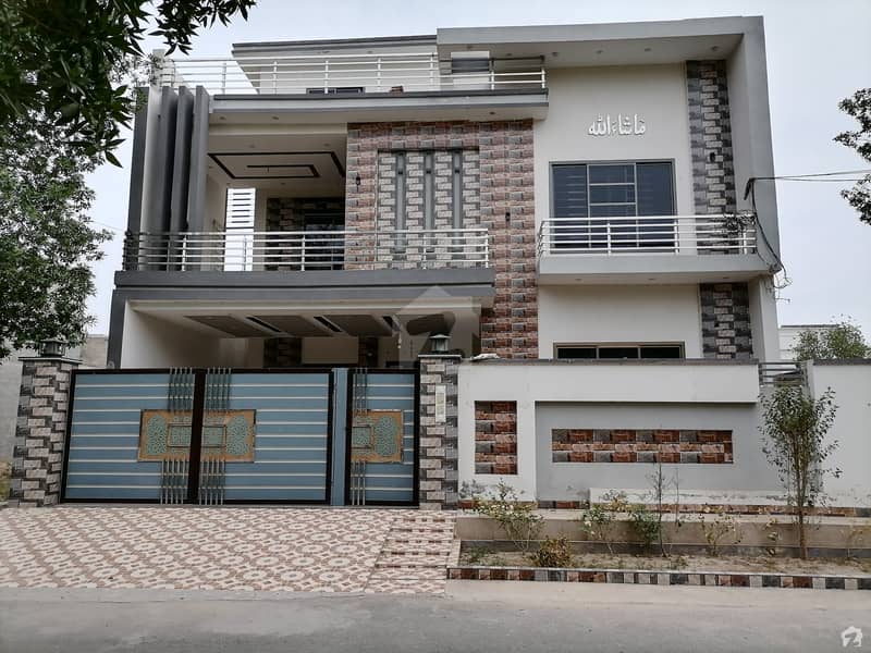 Get This Amazing 10 Marla House Available In Royal Palm City Sahiwal