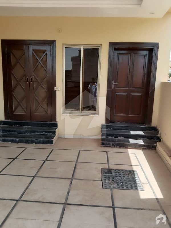 Sector N 9 Marla House For Sale Near To Park Sector N 9 Marla House For Sale Near To Park