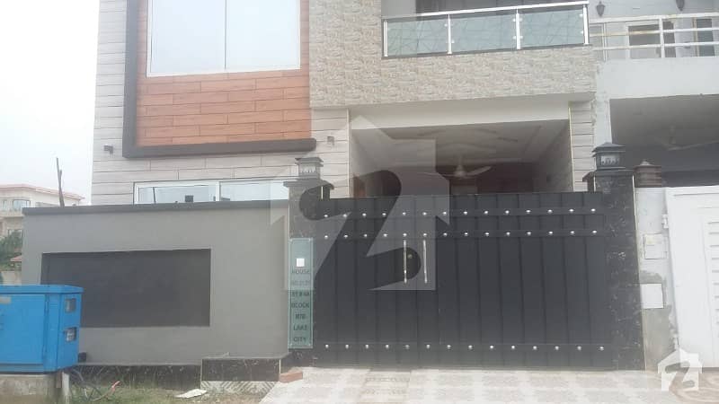 5 Marla Brand New House For Sale In Sector M-7b Lake City