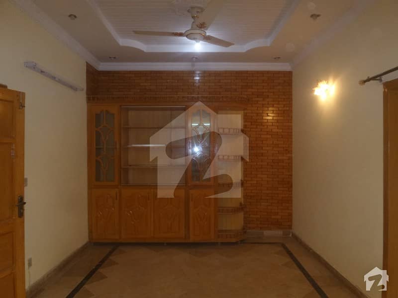 60x90 Single Storey House Is Available For Sale