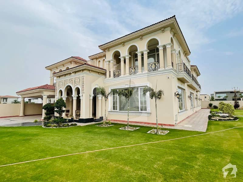 4 Kanal Spanish Design Classical Mansion For Sale