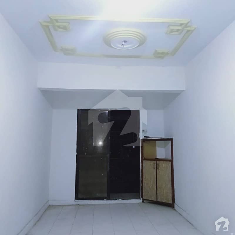 نارتھ ناظم آباد ۔ بلاک جی نارتھ ناظم آباد کراچی میں 2 کمروں کا 3 مرلہ فلیٹ 45 لاکھ میں برائے فروخت۔