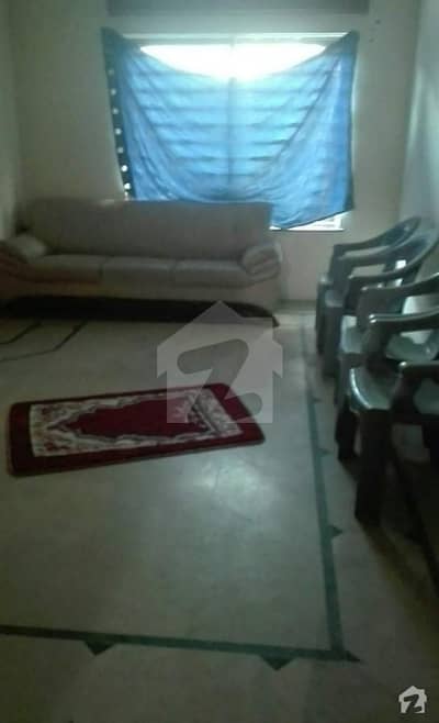 10 Marla  Ground Floor 2 Bed Furnished Portion For Rent In Saddar