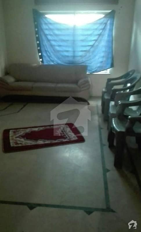 10 Marla  Ground Floor 2 Bed Furnished Portion For Rent In Saddar