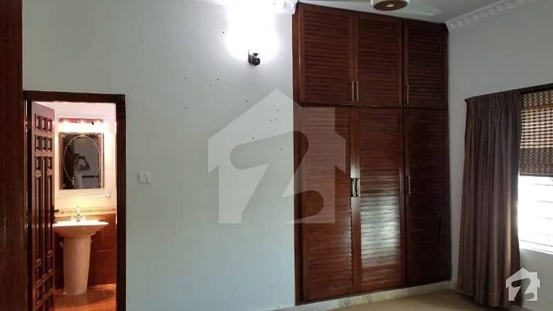 Beautiful Upper Portion Available For Rent In F-6 Islamabad