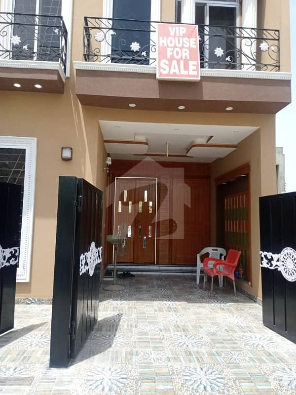 5 Marla Luxury House For Sale In M7 C